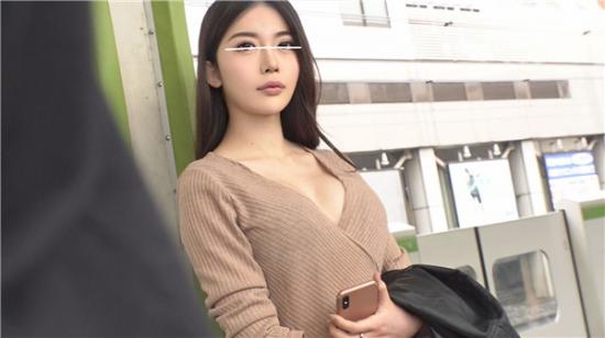 ニット 人気 お姉さん 巨乳 痴漢